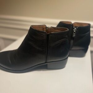 Antonio Melani - black boots